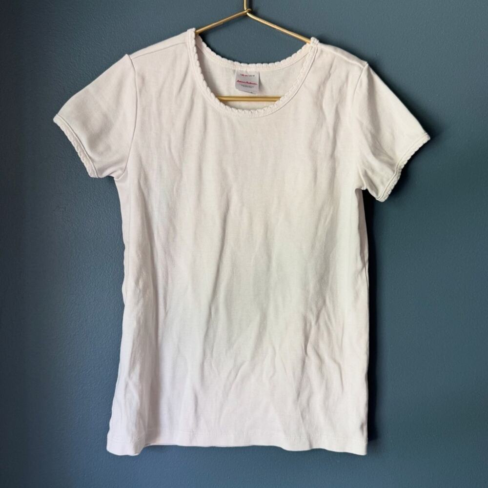 Hanna Andersson White Scalloped‎ Tee